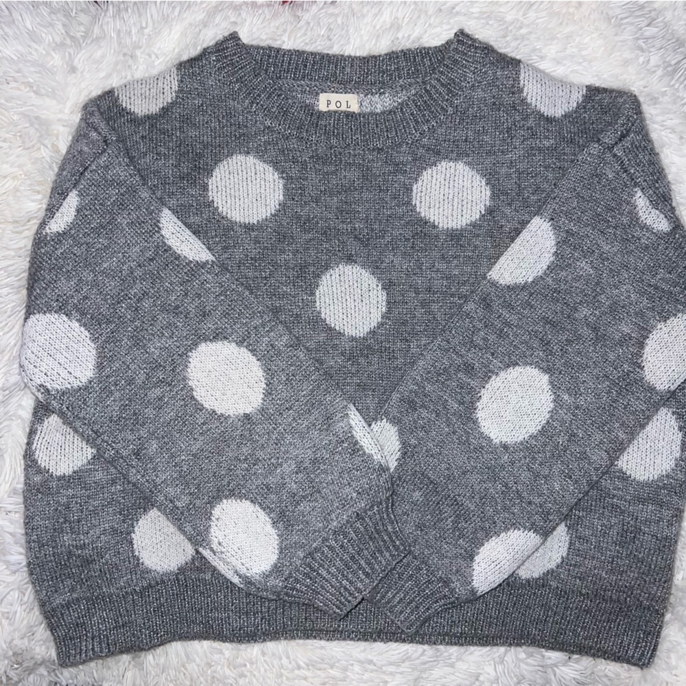 POL | Gray Polka Dot Sweater - Medium - Picture 8 of 11